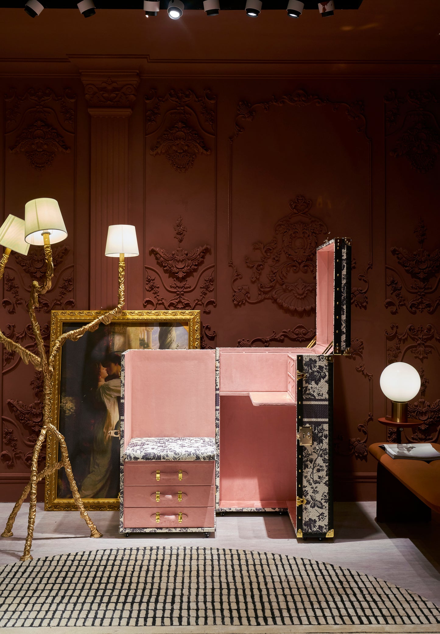 Dressing Table | Black with white | Leather collection