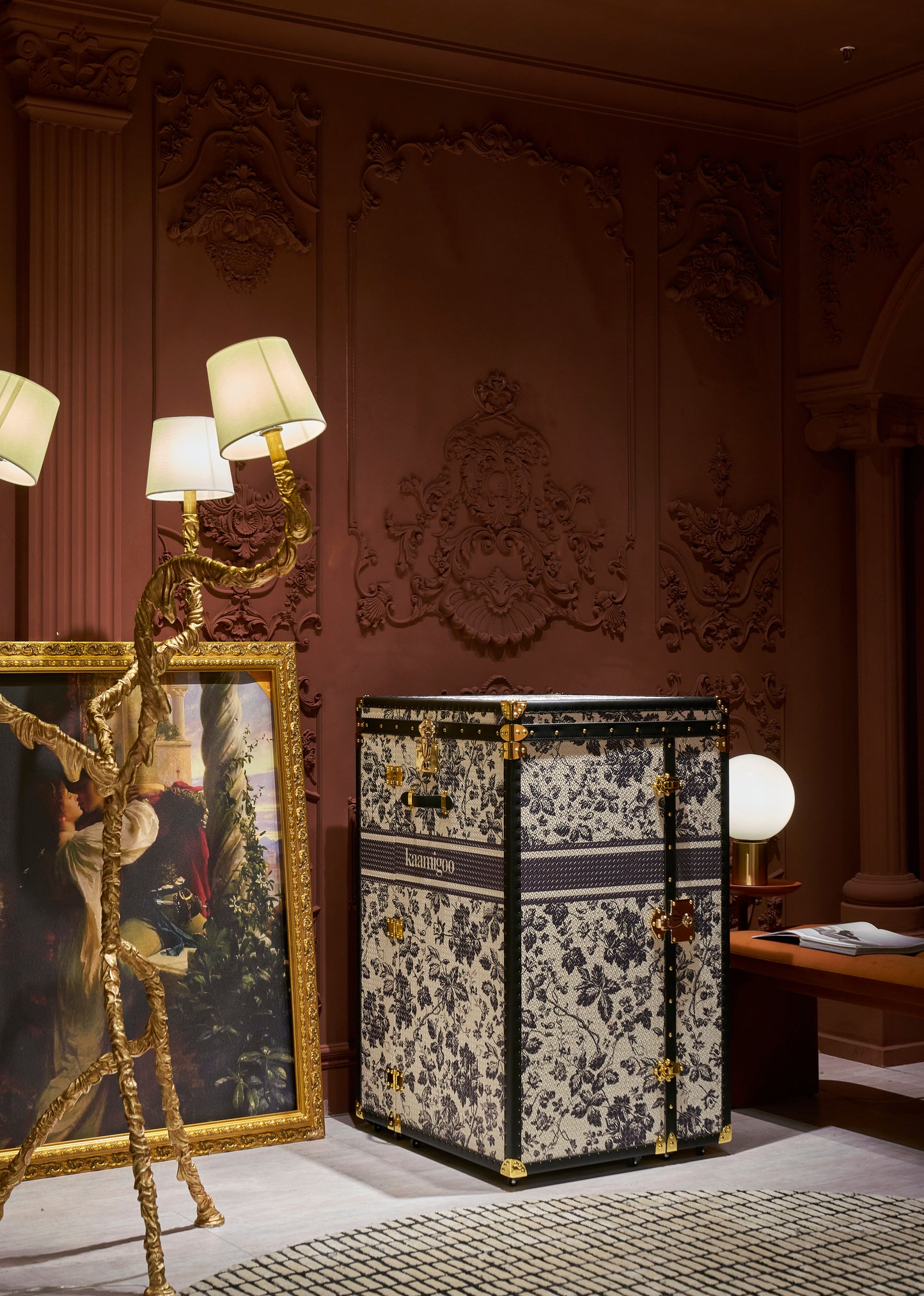 Dressing Table | Black with white | Leather collection