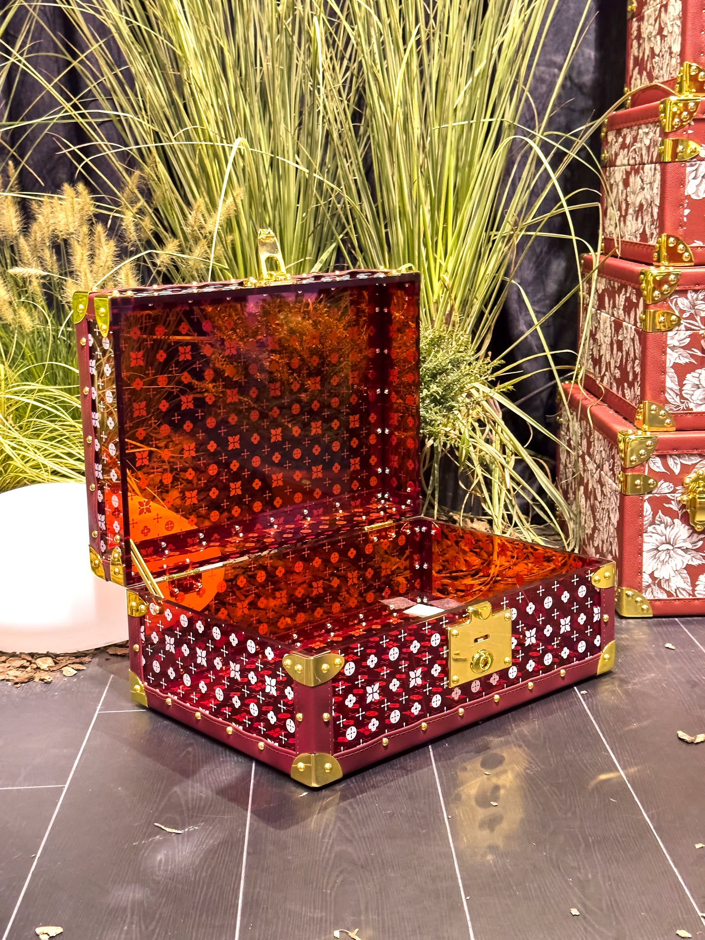 مجموعة Case|Red|Geather
