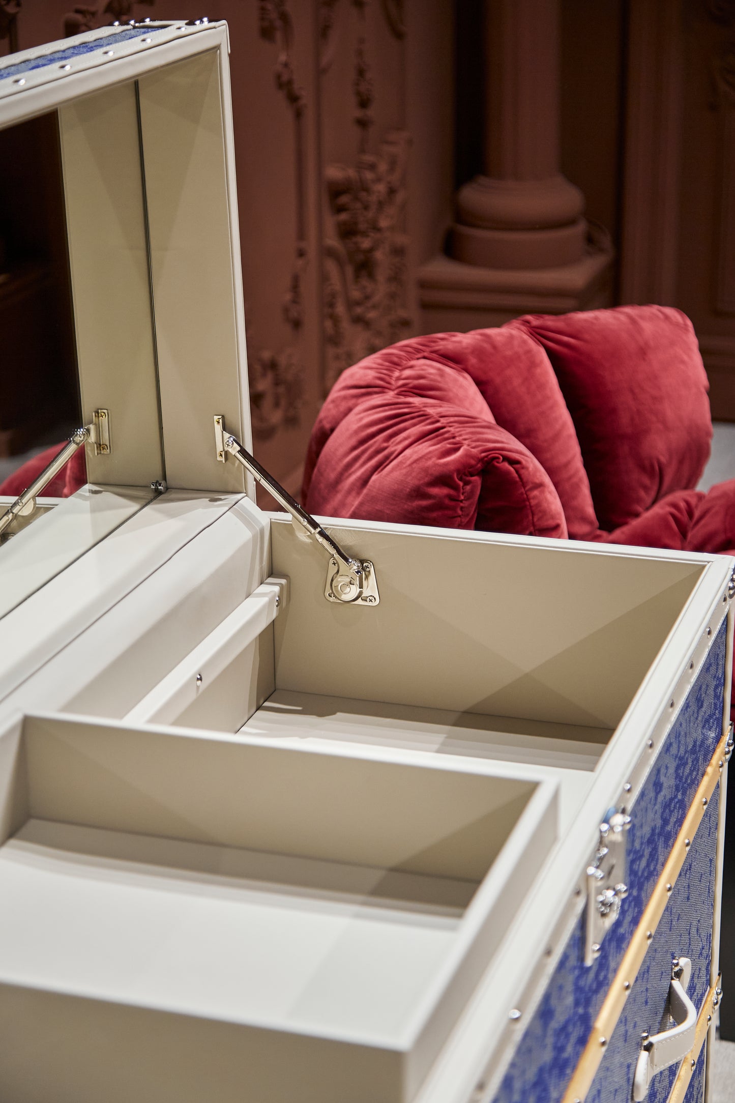 Large - sized side cabine| Blue | Copper wire