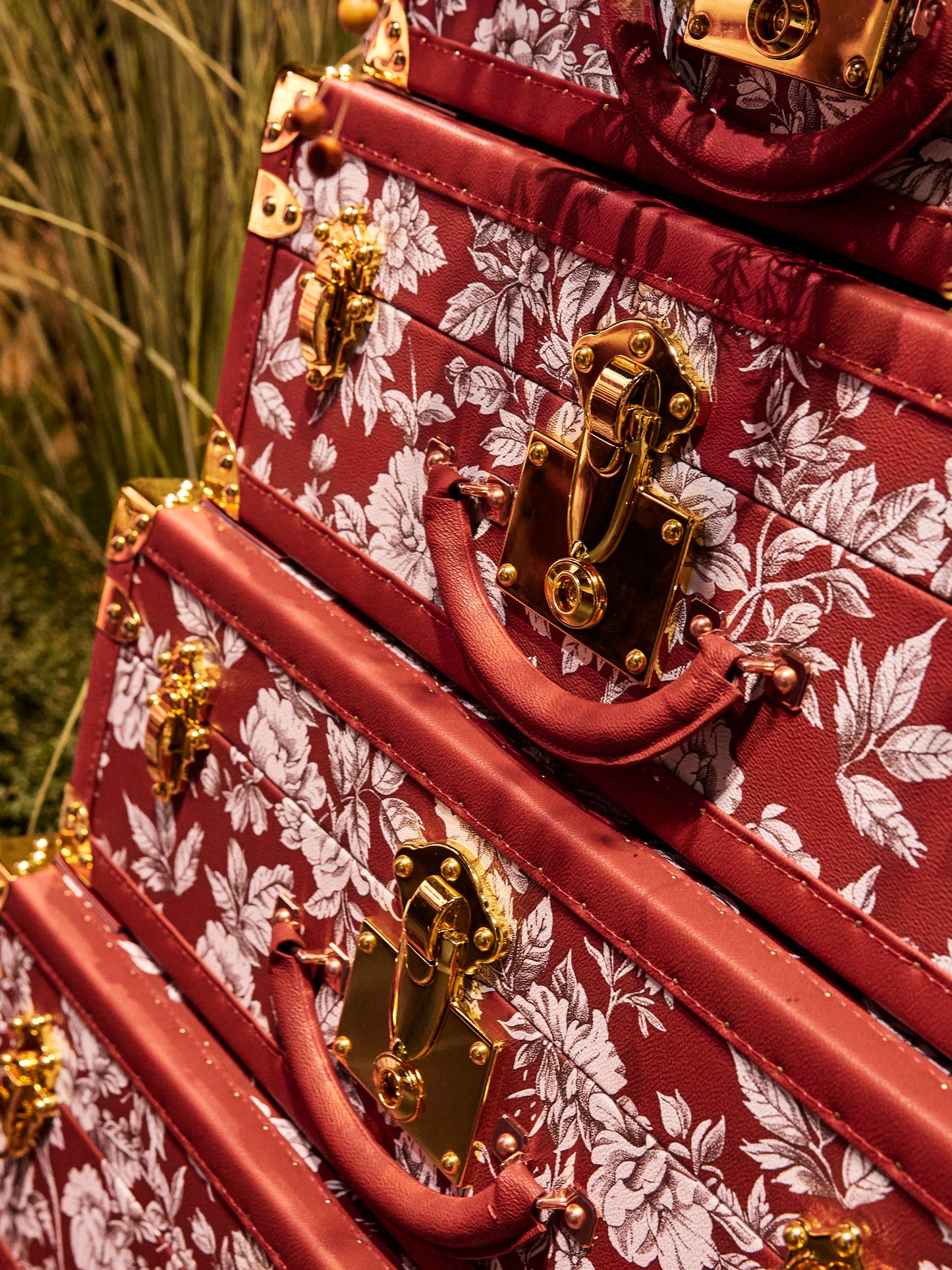 Tower Case | Red | Leather collection