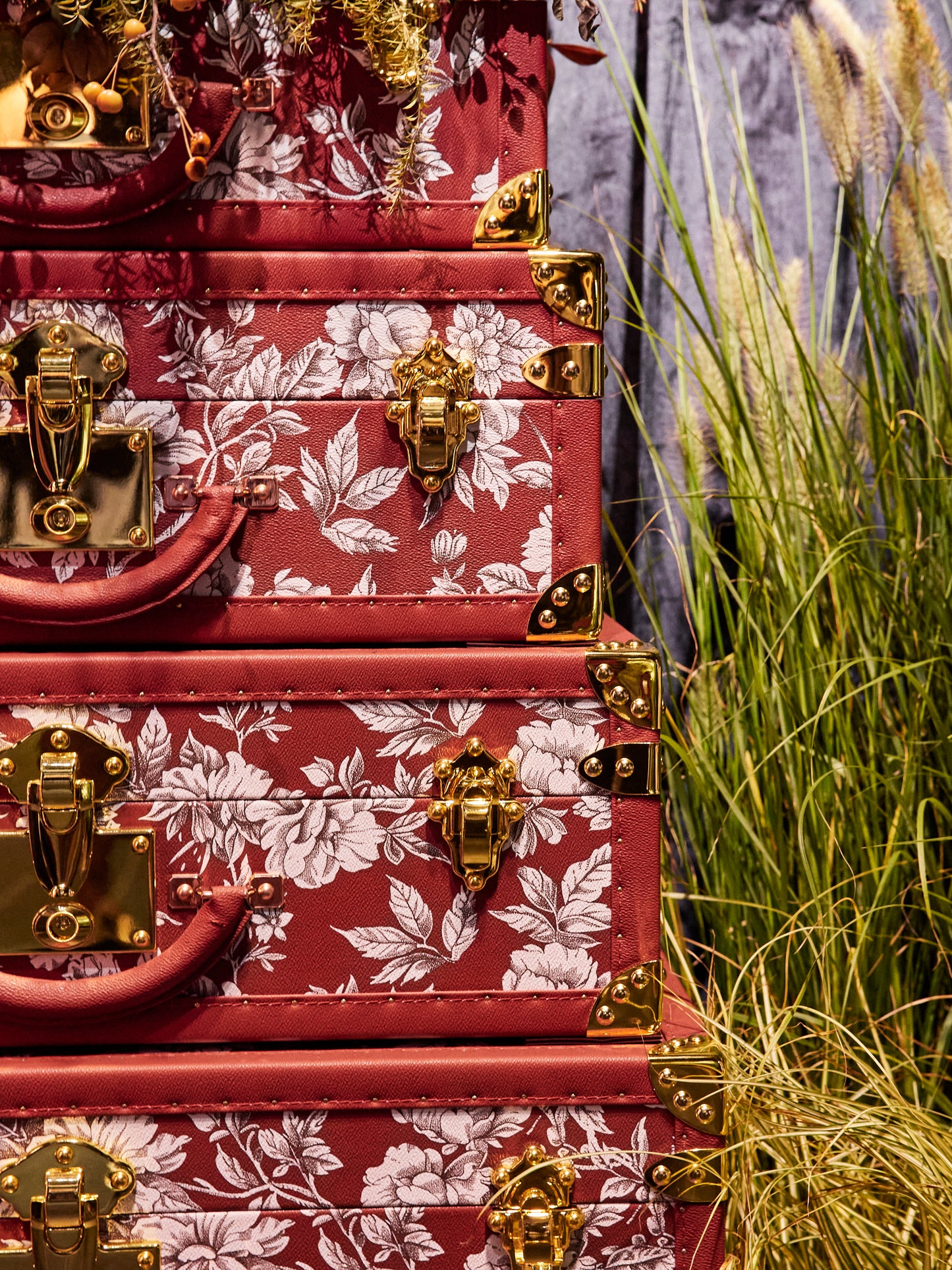 Tower Case | Red | Leather collection
