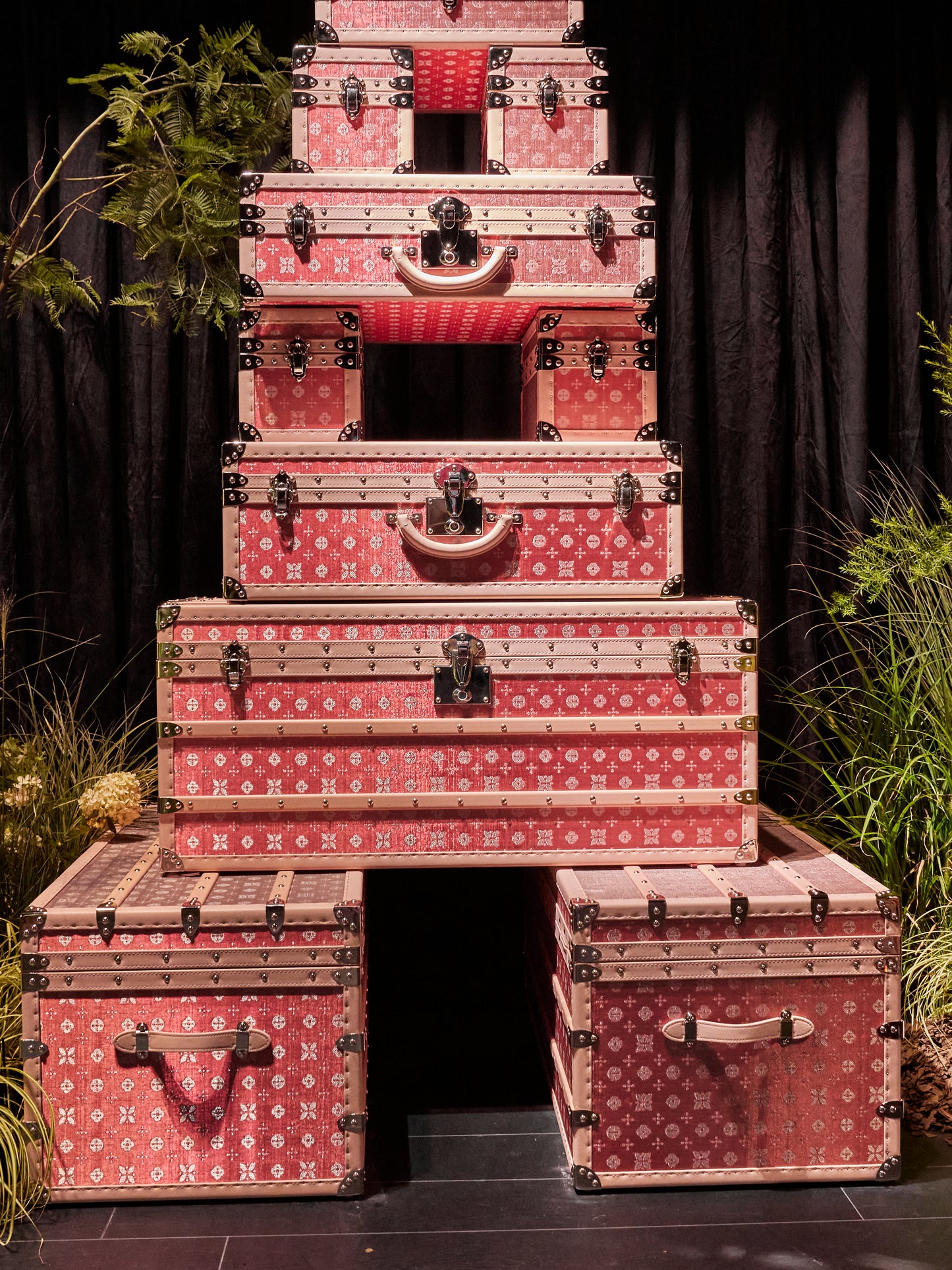 Tower Case | Pink | Leather collection