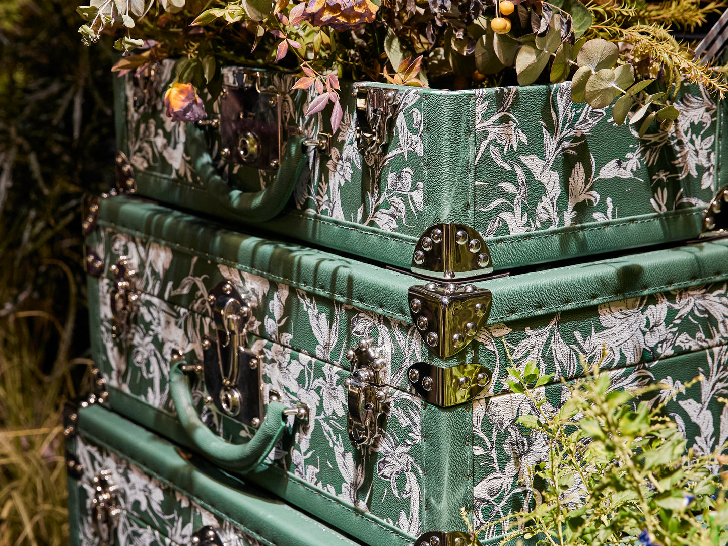 Tower Case | Emerald-green | Leather collection