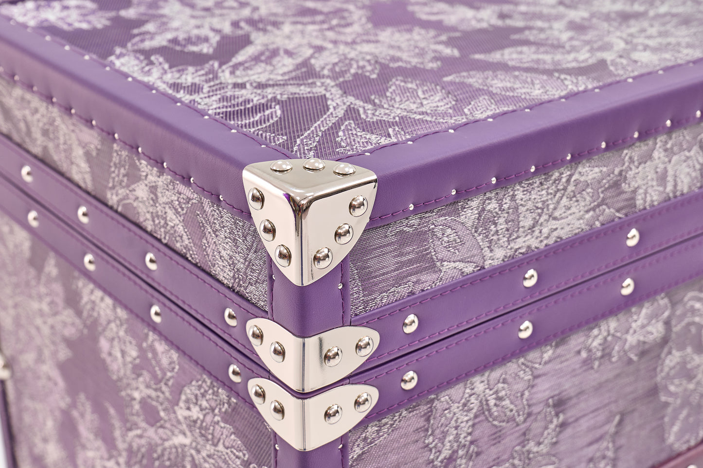 Jewelry Cabinet | Royal Amethyst | Copper wire collection