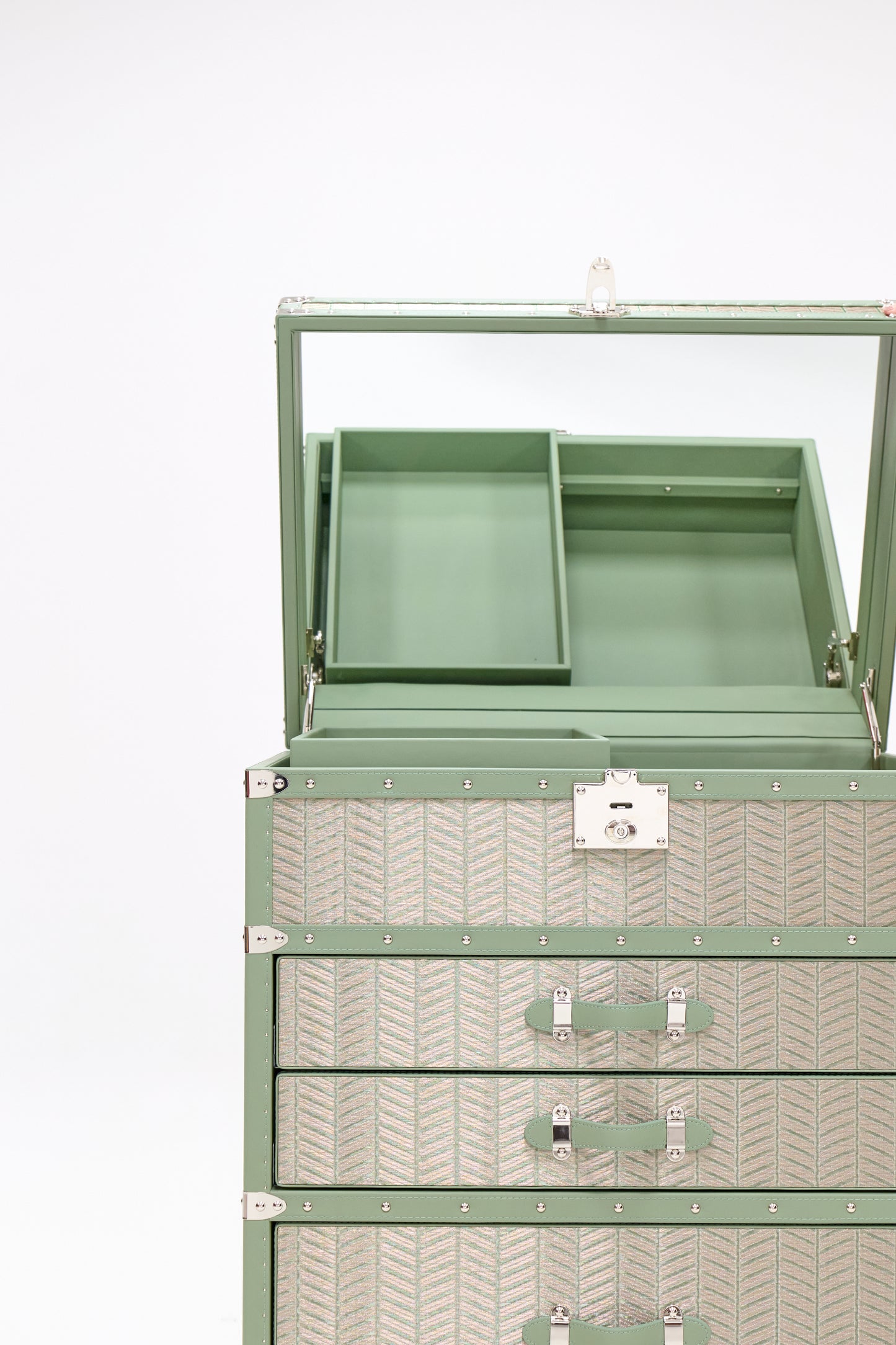 Jewelry cabinet | Emerald| Copper wire collection