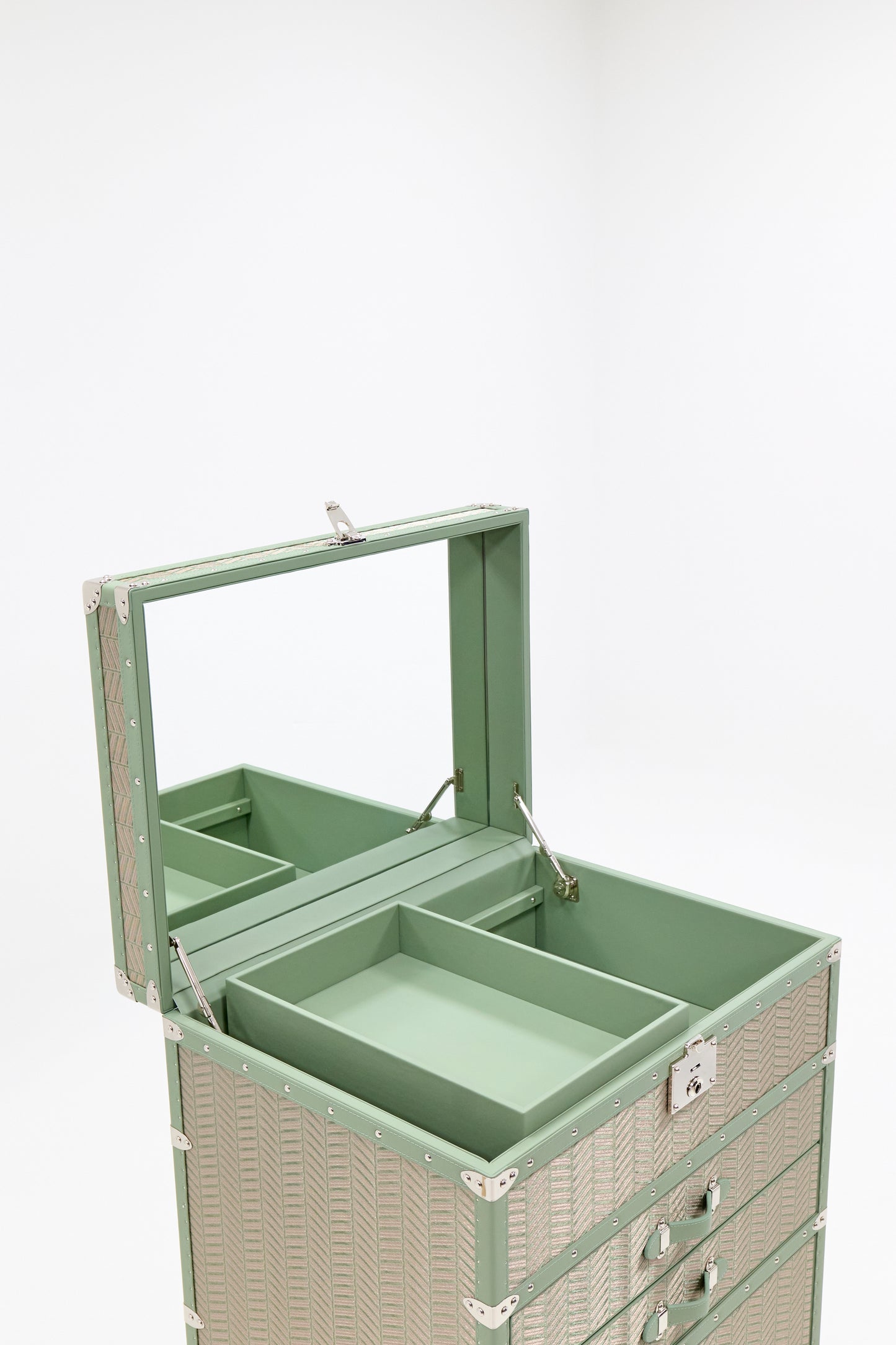 Jewelry cabinet | Emerald| Copper wire collection