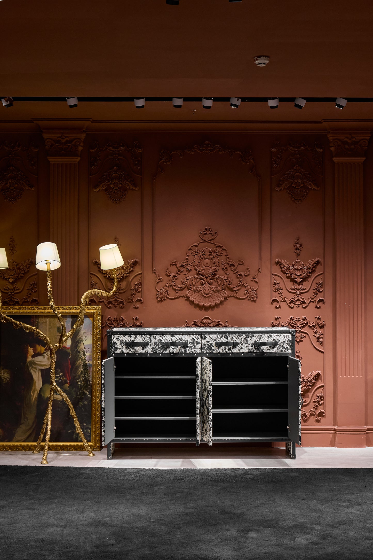 Shoe Cabinet | Black and White Floral Print| Leather collection