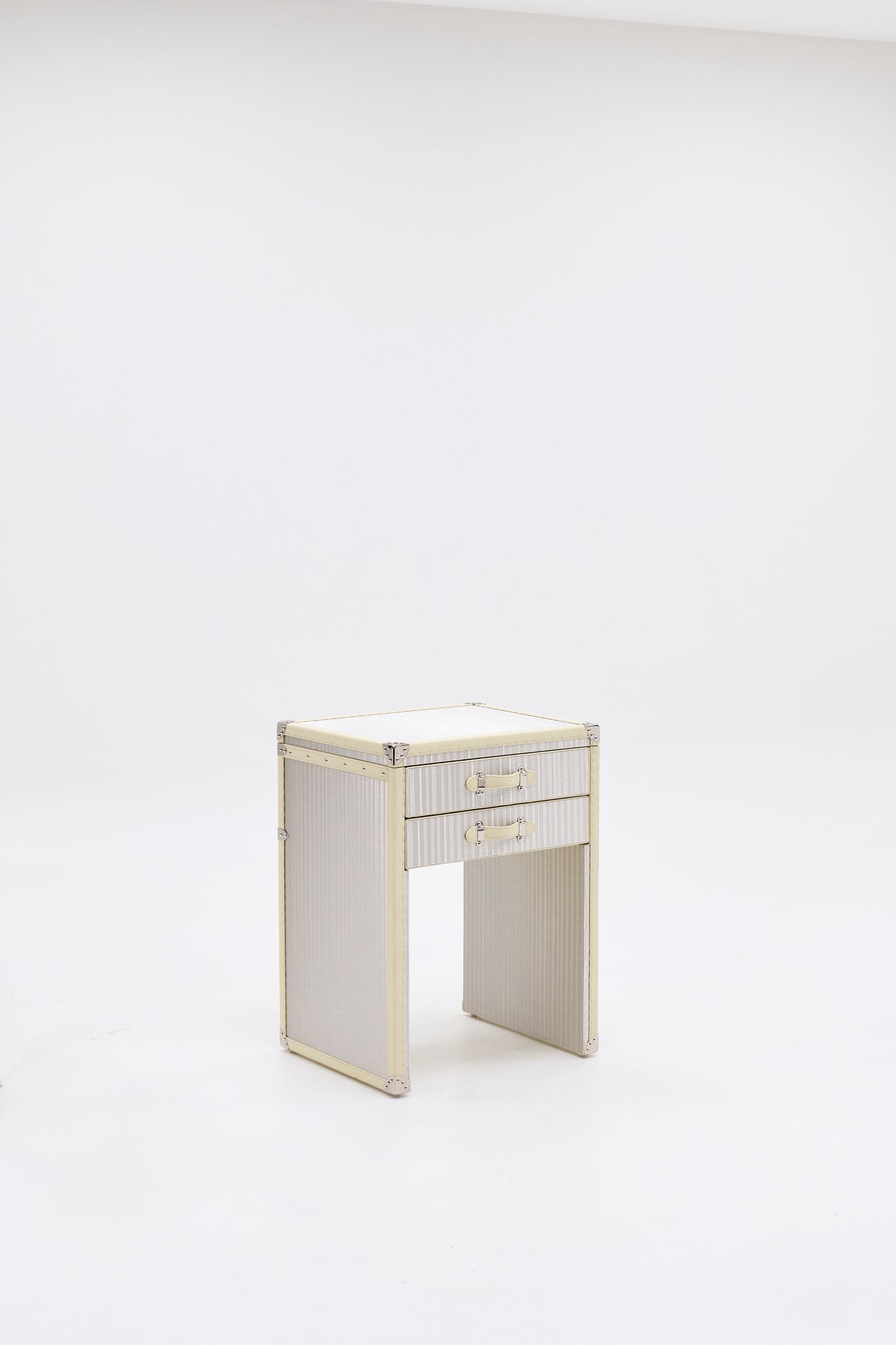 Dressing Table | Gilded White | Copper wire collection
