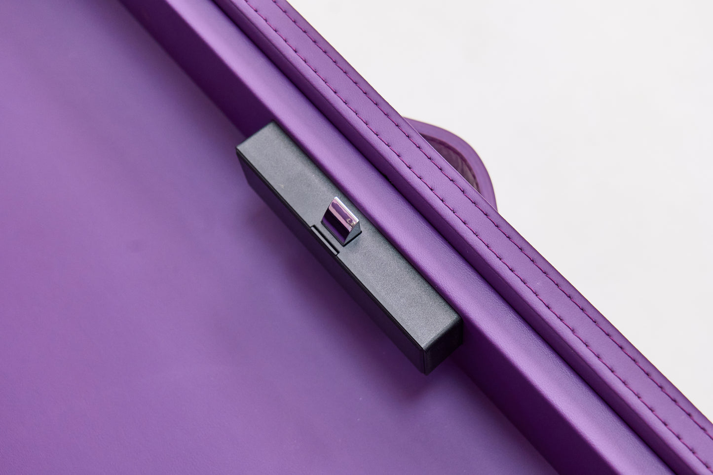 Biometric Jewelry Cabinet | Royal Amethyst | Copper wire collection