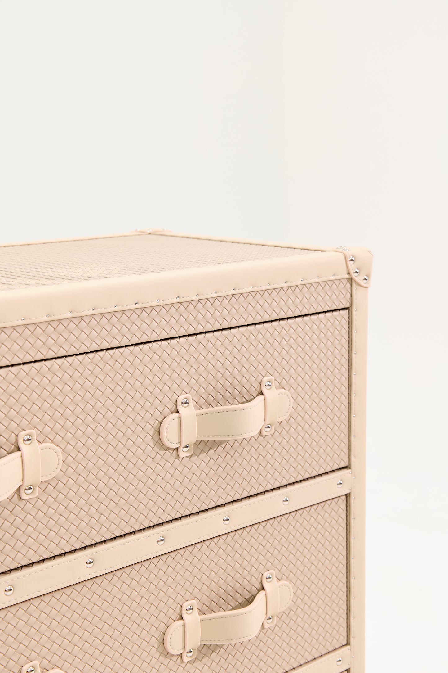 Six-Drawer Side Cabinet|Beige|Leather Collection