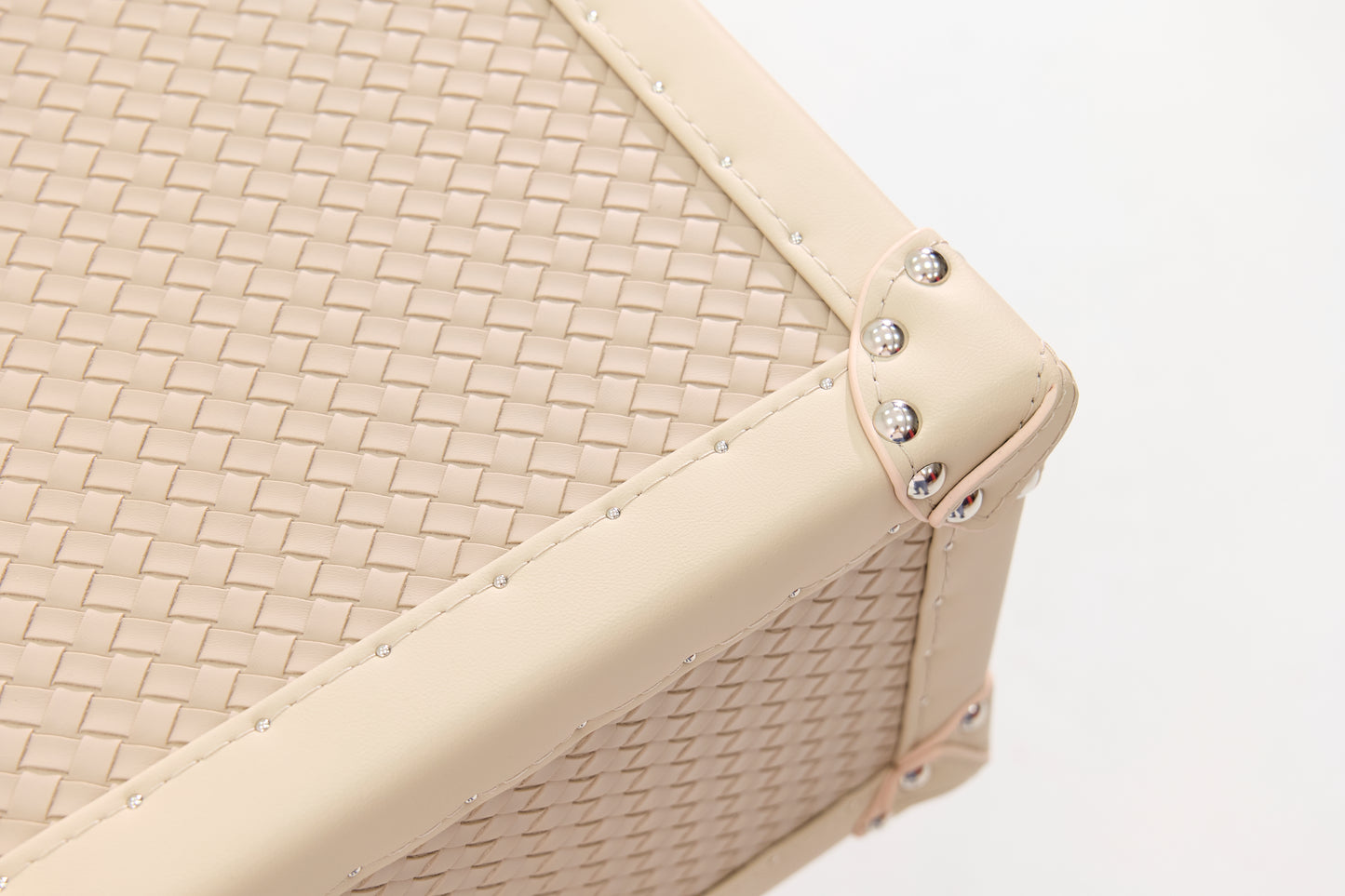 Rotating Triple Drawer Cabinet|Cream | Leather collection