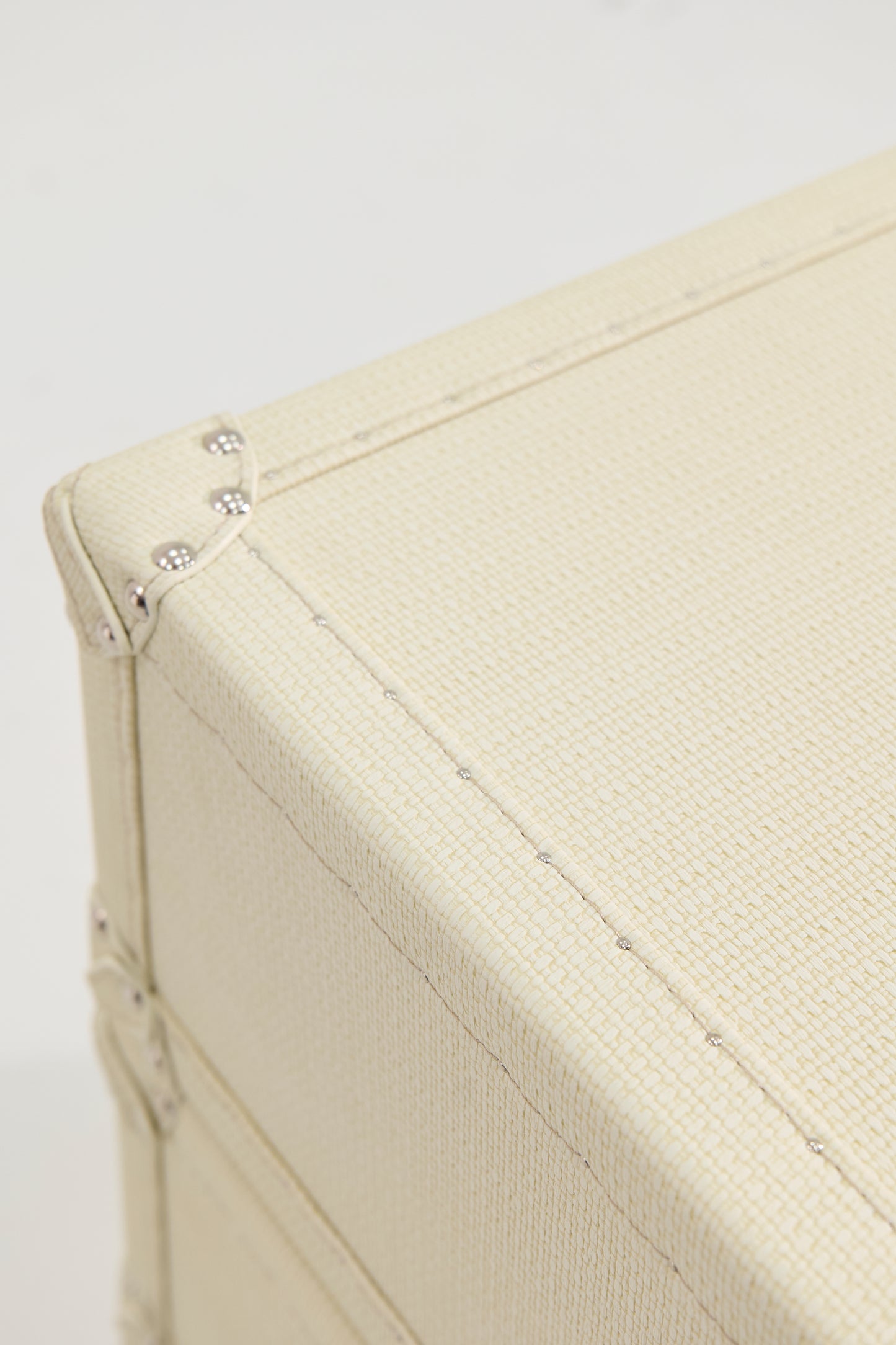 Rotating Triple Drawer Cabinet|Beige|Leather collection