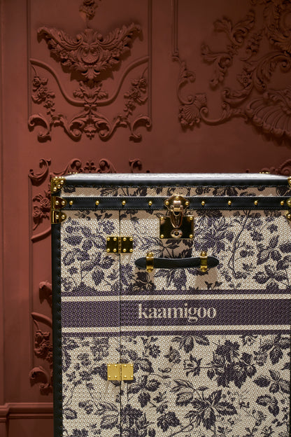 Dressing Table | Black with white | Leather collection