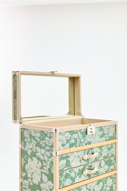 Jewelry Cabinet | Summer Green | Copper wire collection